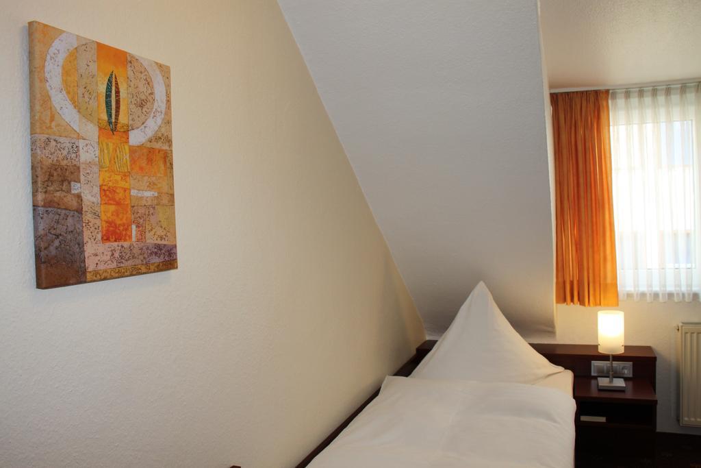 Haus Sparkuhl Hotel Garni Hannover Zimmer foto